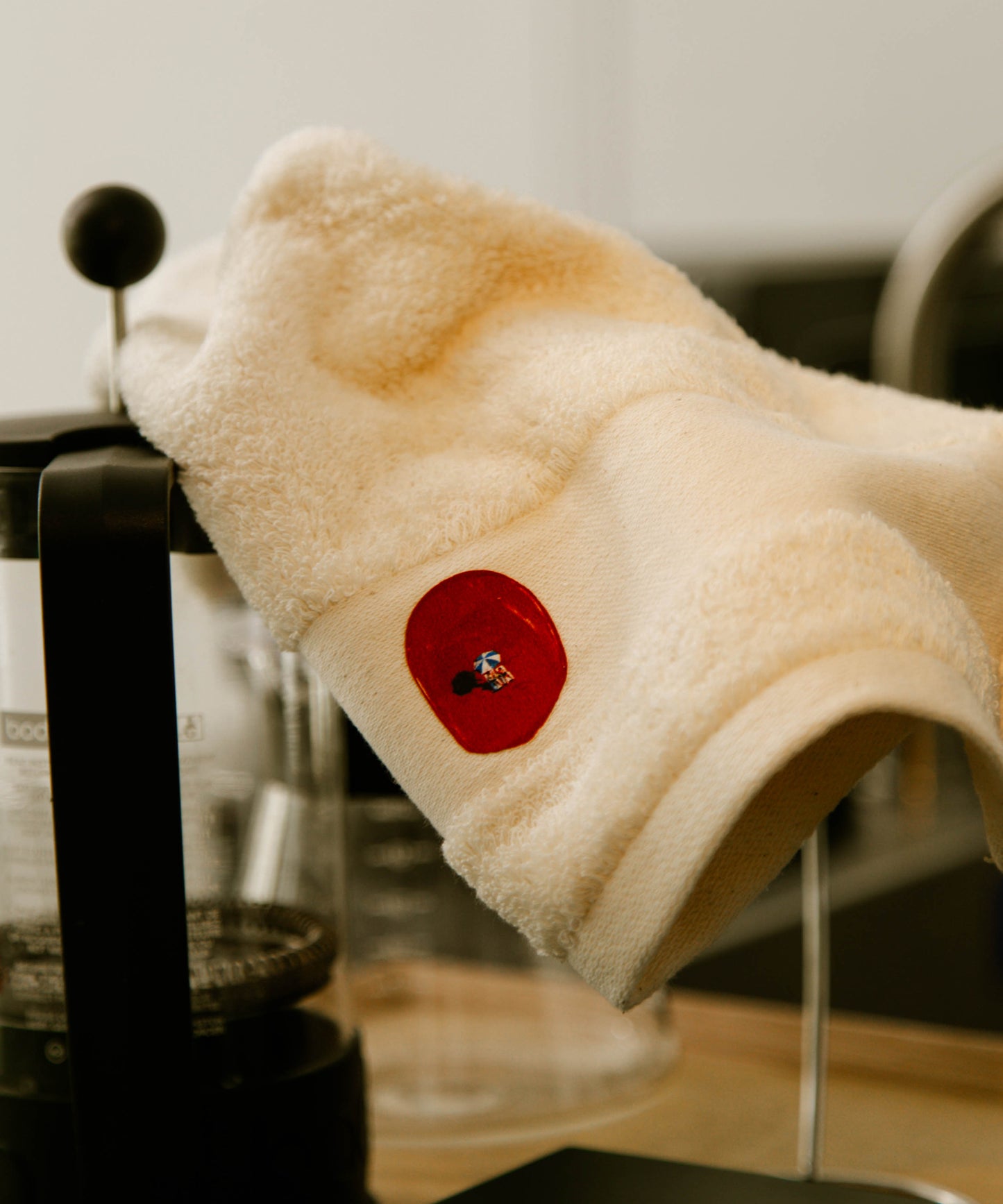 Hand Towel - Shady Couple